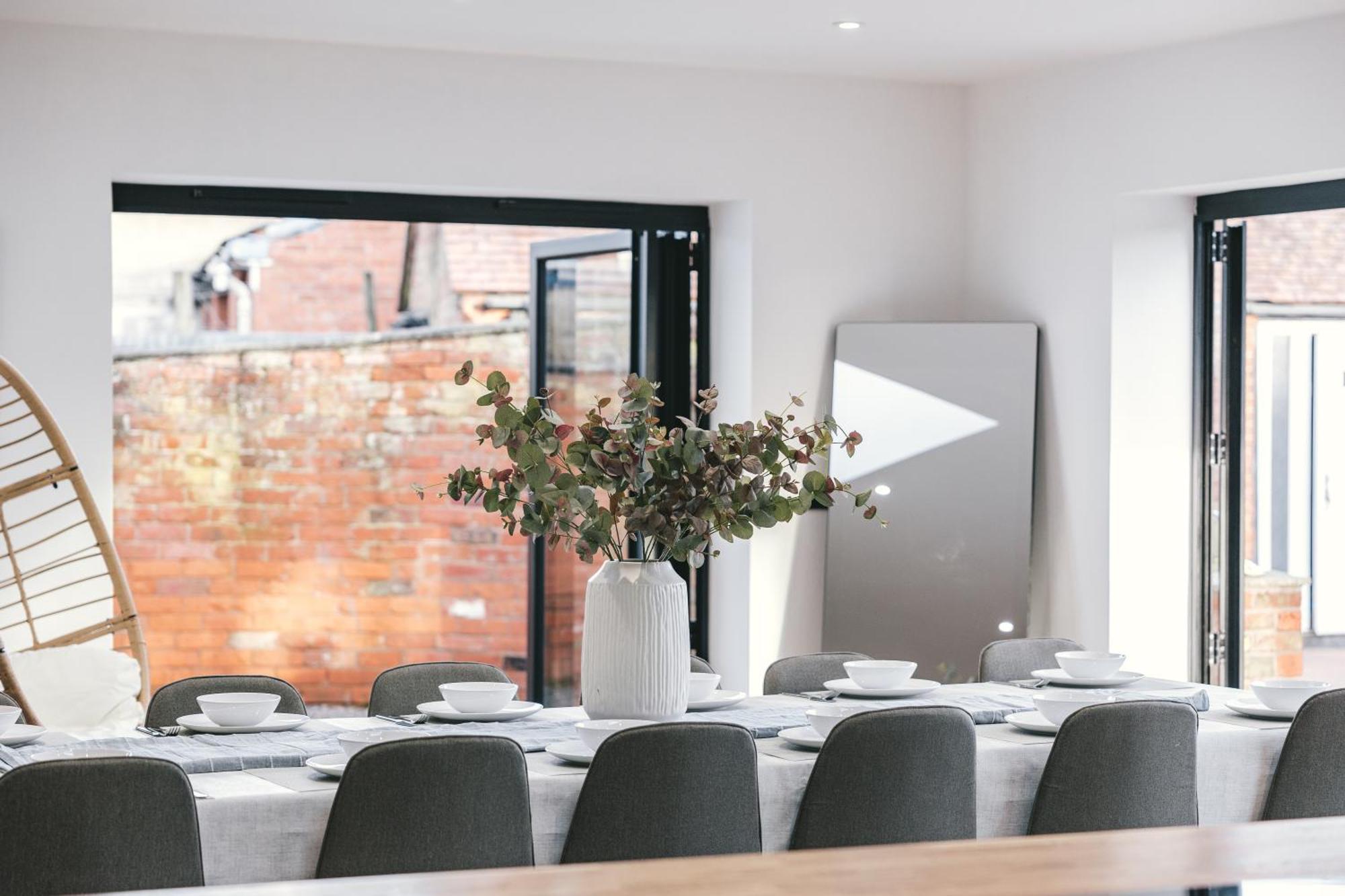 House With A Cinema And Games Room, Sleeps 17 Shrewsbury Exterior foto