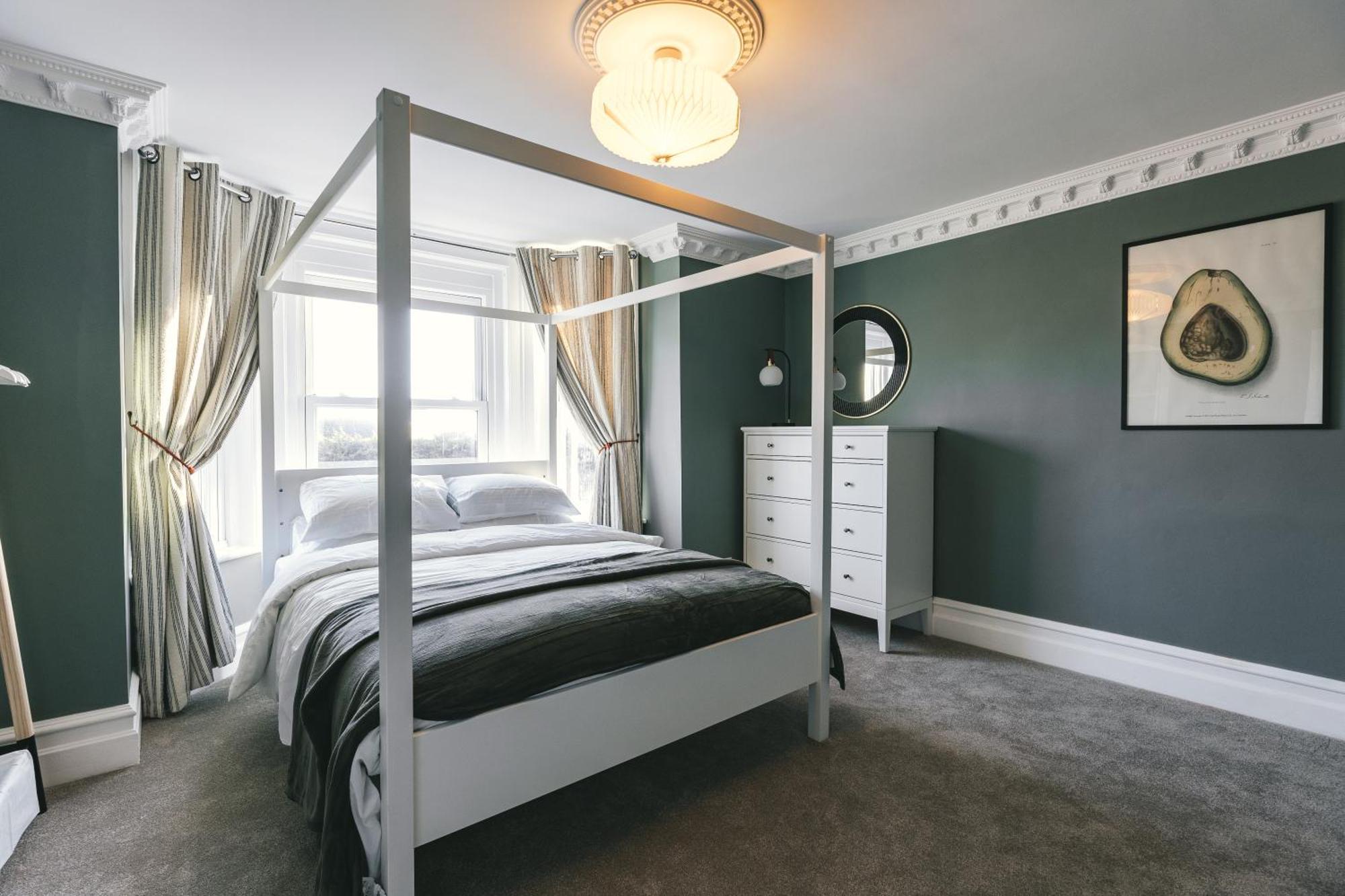 House With A Cinema And Games Room, Sleeps 17 Shrewsbury Exterior foto