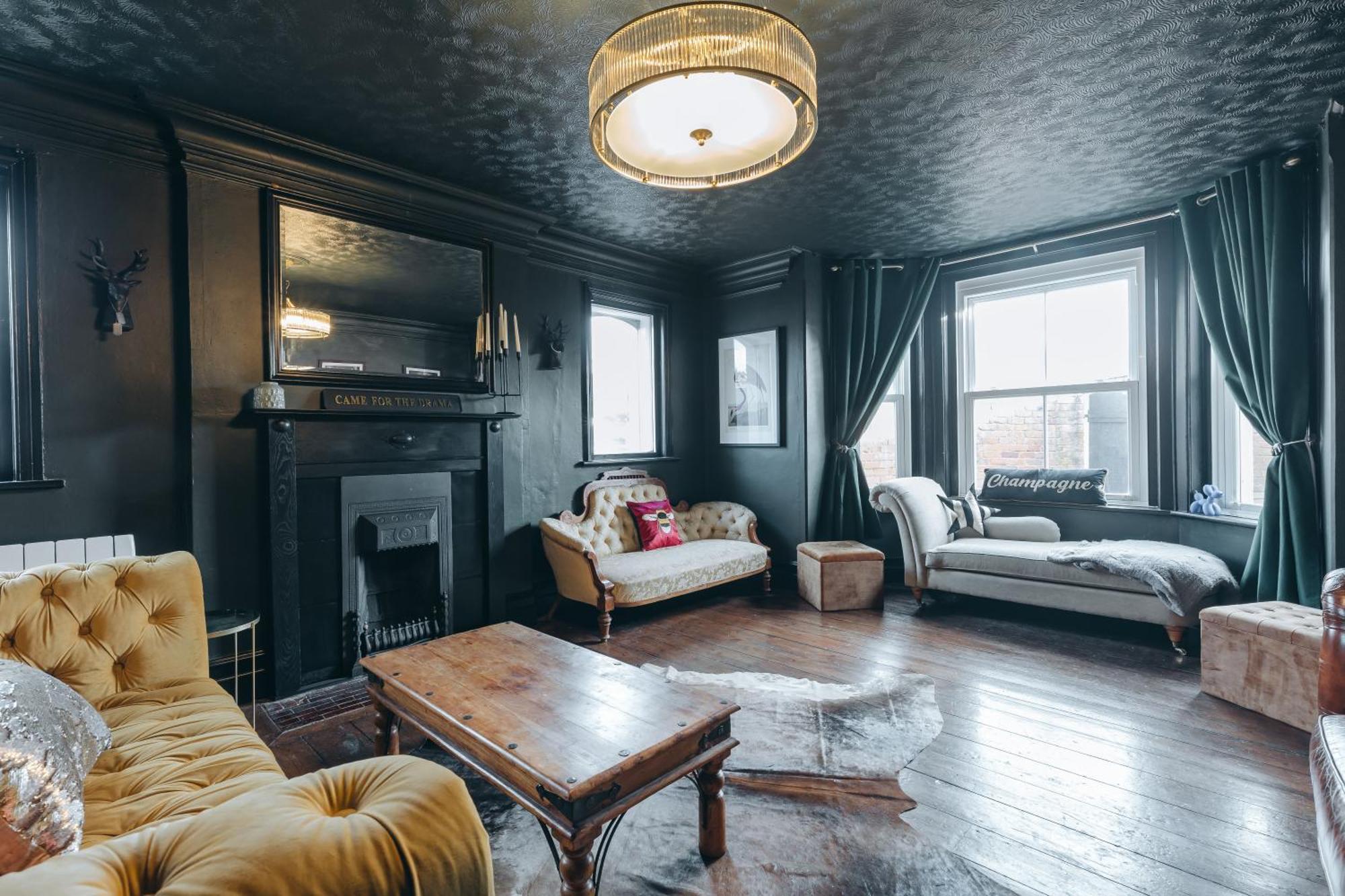 House With A Cinema And Games Room, Sleeps 17 Shrewsbury Exterior foto